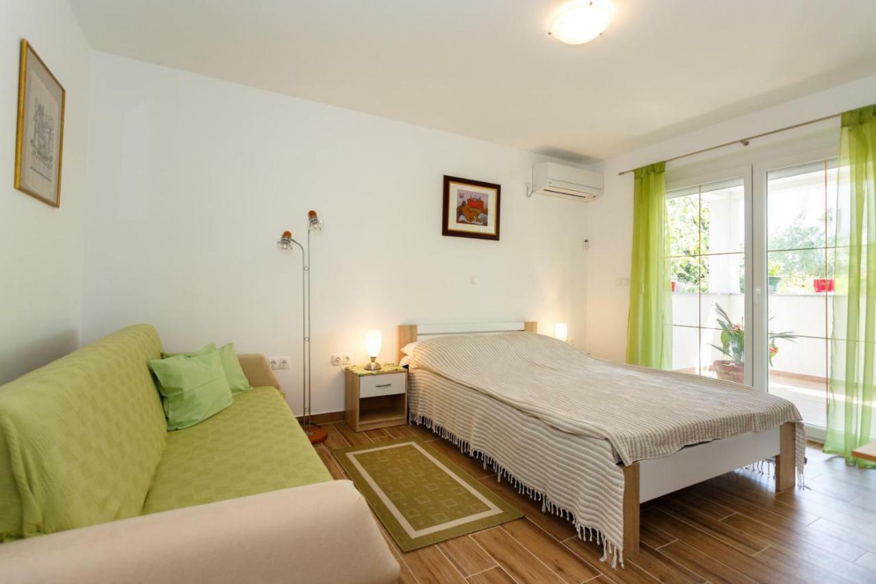 Sonja Apartment Krk Town Exterior photo